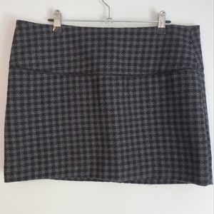 💕2 for $15 | Suzy Shier | Gingham Wool Blend Mini Skirt
